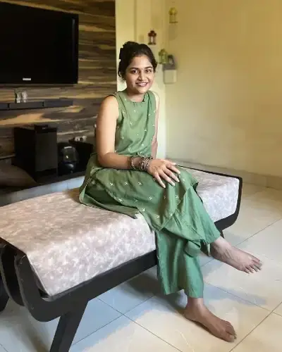 Dowleswaram Call Girls