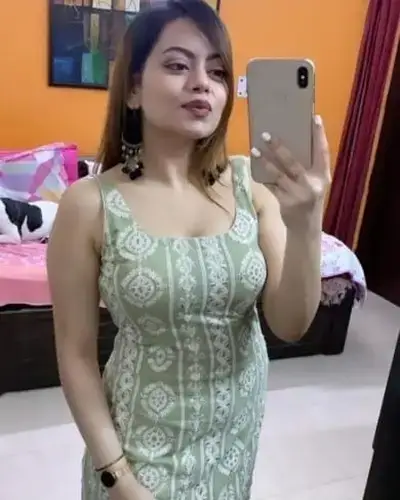 Call Girl in Dowleswaram